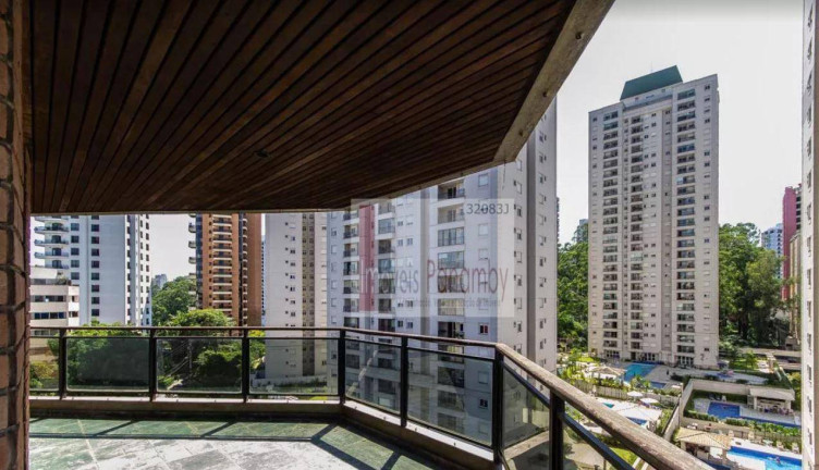 Apartamento com 4 Quartos à Venda, 200 m² em Morumbi - São Paulo