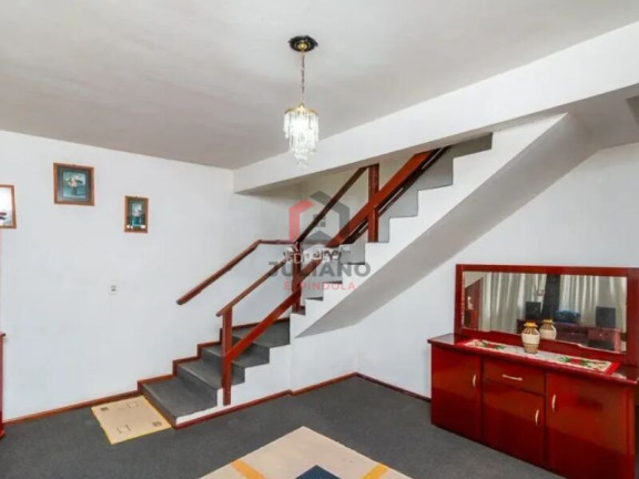 Imagem Casa com 4 Quartos à Venda, 280 m² em Vila Jardim - Porto Alegre