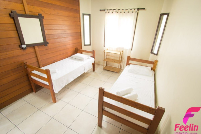 Imagem Chácara com 16 Quartos à Venda, 590 m² em Rio Tavares - Florianópolis