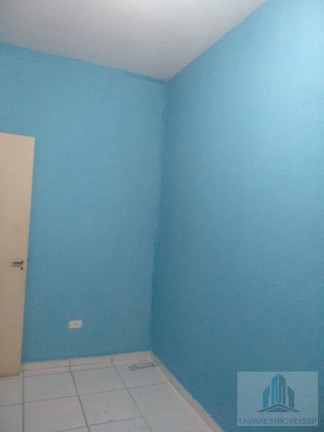 Imagem Sobrado com 5 Quartos à Venda, 210 m²