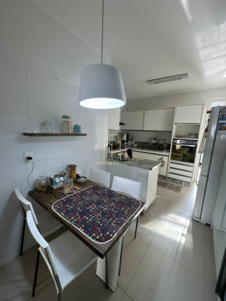 Imagem Imóvel com 4 Quartos à Venda, 187 m² em Itaigara - Salvador Imagem Imóvel com 4 Quartos à Venda, 187 m² em Itaigara - Salvador