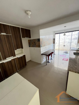 Imagem Casa com 2 Quartos para Alugar, 100 m² em Residencial Sítio Santo Antônio - Taubaté Imagem Casa com 2 Quartos para Alugar, 100 m² em Residencial Sítio Santo Antônio - Taubaté