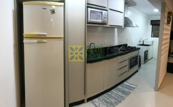 Imagem Casa com 5 Quartos à Venda, 165 m² em Centro - Porto Belo Imagem Casa com 5 Quartos à Venda, 165 m² em Centro - Porto Belo