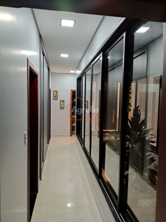 Imagem Imóvel com 3 Quartos à Venda, 300 m² em Condomínio Reserva Do Lago - Mogi Guaçu Imagem Imóvel com 3 Quartos à Venda, 300 m² em Condomínio Reserva Do Lago - Mogi Guaçu
