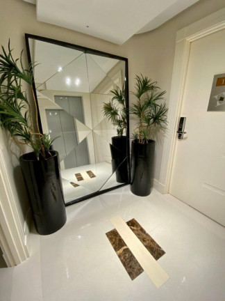 Imagem Apartamento com 3 Quartos à Venda, 186 m² em Centro - Balneário Camboriú Imagem Apartamento com 3 Quartos à Venda, 186 m² em Centro - Balneário Camboriú