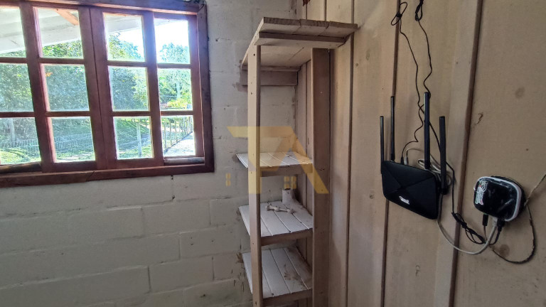Imagem Imóvel com 2 Quartos à Venda, 35 m² em Espraiado - Paulo Lopes Imagem Imóvel com 2 Quartos à Venda, 35 m² em Espraiado - Paulo Lopes