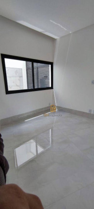 Imagem Casa com 4 Quartos à Venda, 263 m² em Condomínio Do Lago - Goiânia