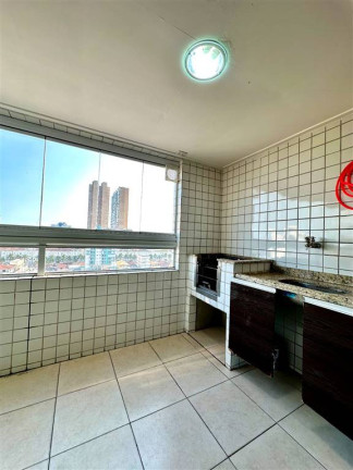 Imagem Apartamento com 2 Quartos à Venda, 70 m² em Mirim - Praia Grande