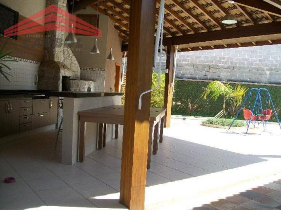 Casa de Condomínio com 4 Quartos à Venda, 712 m² em Jundiaí Mirim - Jundiaí