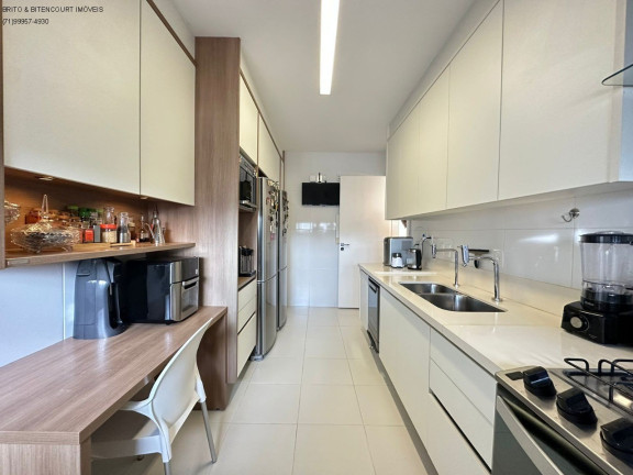 Imagem Imóvel com 4 Quartos à Venda, 275 m² em Ondina - Salvador Imagem Imóvel com 4 Quartos à Venda, 275 m² em Ondina - Salvador