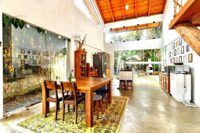 Imagem Casa com 3 Quartos à Venda, 184 m² em Bombas - Bombinhas