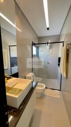 Imagem Casa com 4 Quartos à Venda, 398 m² em Residencial Goiânia Golfe Clube - Goiânia Imagem Casa com 4 Quartos à Venda, 398 m² em Residencial Goiânia Golfe Clube - Goiânia