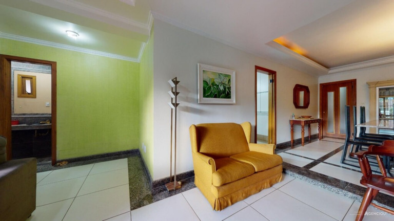 Imagem Imóvel com 4 Quartos à Venda, 120 m² em Espírito Santo - Porto Alegre Imagem Imóvel com 4 Quartos à Venda, 120 m² em Espírito Santo - Porto Alegre