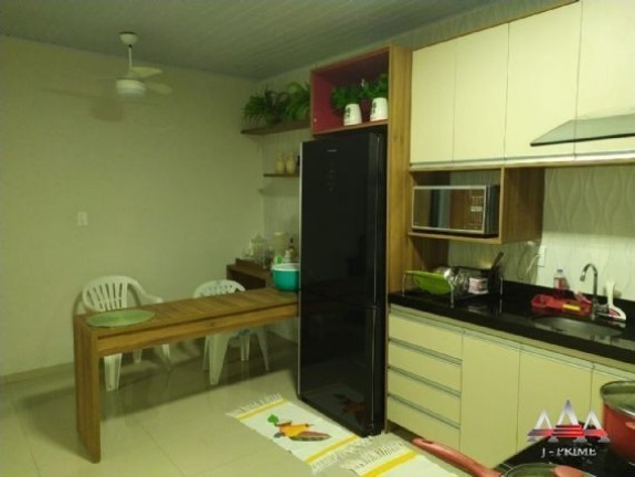 Imagem Casa de Condomínio com 3 Quartos à Venda, 156 m² em Areão - Cuiabá