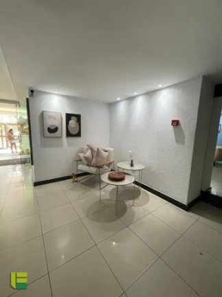 Imagem Apartamento com 2 Quartos à Venda, 50 m² em Boa Viagem - Recife