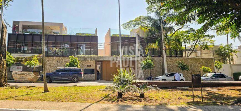 Imagem Casa com 4 Quartos à Venda, 731 m² em Vila Nova Conceição - São Paulo Imagem Casa com 4 Quartos à Venda, 731 m² em Vila Nova Conceição - São Paulo