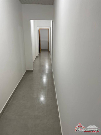 Imagem Casa com 1 Quarto para Alugar, 16 m² em Centro - Jacareí