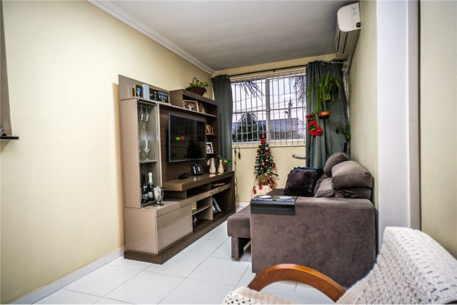 Imagem Imóvel com 2 Quartos à Venda, em Jardim Itu - Porto Alegre Imagem Imóvel com 2 Quartos à Venda, em Jardim Itu - Porto Alegre