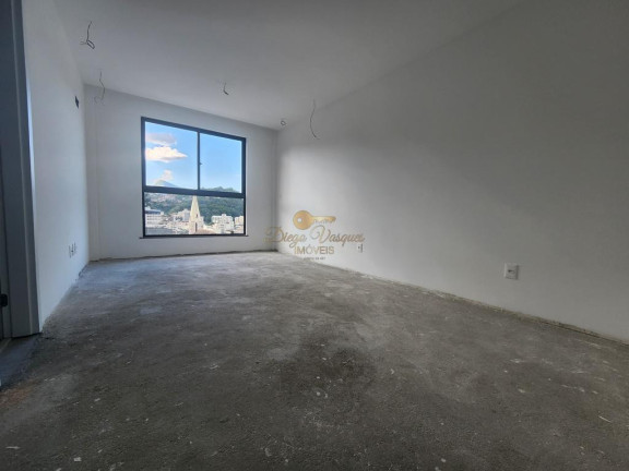 Imagem Apartamento com 3 Quartos à Venda, 158 m² em Várzea - Teresópolis