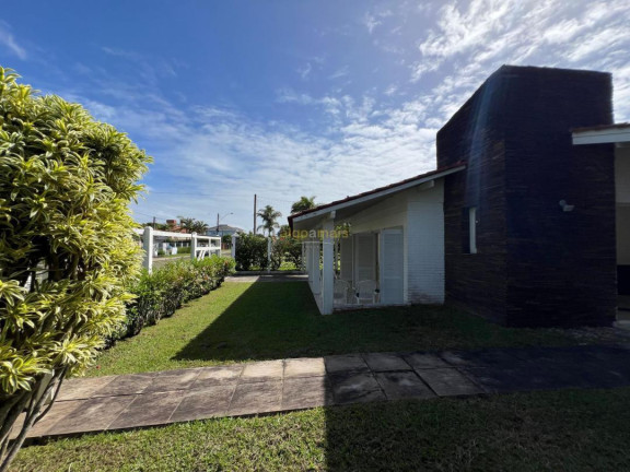 Imagem Casa com 4 Quartos à Venda, 182 m² em Atlântida - Xangri-lá