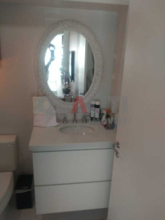 Imagem Apartamento com 3 Quartos à Venda, 100 m² em Santo Amaro - São Paulo Imagem Apartamento com 3 Quartos à Venda, 100 m² em Santo Amaro - São Paulo
