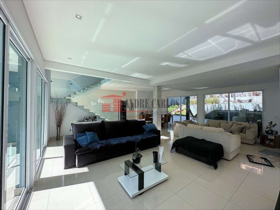 Imagem Casa de Condomínio com 3 Quartos à Venda, 357 m² em Jardim Indaiá - Embu Das Artes Imagem Casa de Condomínio com 3 Quartos à Venda, 357 m² em Jardim Indaiá - Embu Das Artes