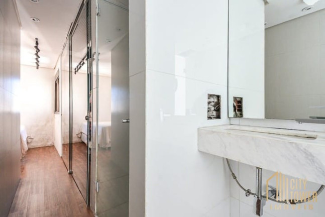 Imagem Apartamento com 1 Quarto à Venda, 73 m² em Moema - São Paulo Imagem Apartamento com 1 Quarto à Venda, 73 m² em Moema - São Paulo