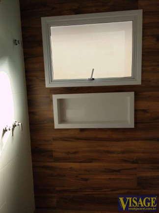 Imagem Casa com 3 Quartos à Venda, em Vila Branca - Jacareí Imagem Casa com 3 Quartos à Venda, em Vila Branca - Jacareí