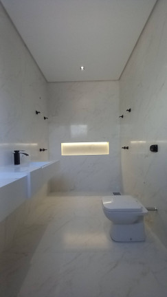 Imagem Casa com 3 Quartos à Venda, 300 m² em Piracangaguá - Taubaté Imagem Casa com 3 Quartos à Venda, 300 m² em Piracangaguá - Taubaté