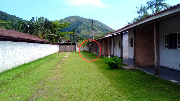 Casa com 16 Quartos à Venda, 500 m² em Camburi - São Sebastião
