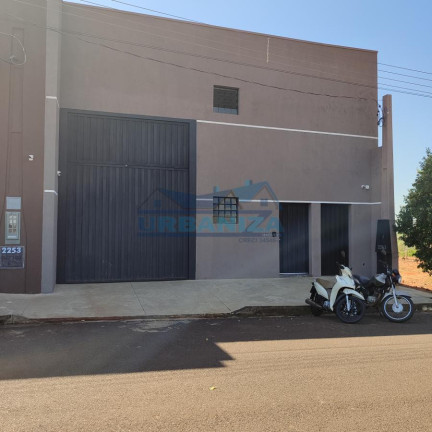 Galpão à Venda, 222 m² em Residencial Ipê - Birigui
