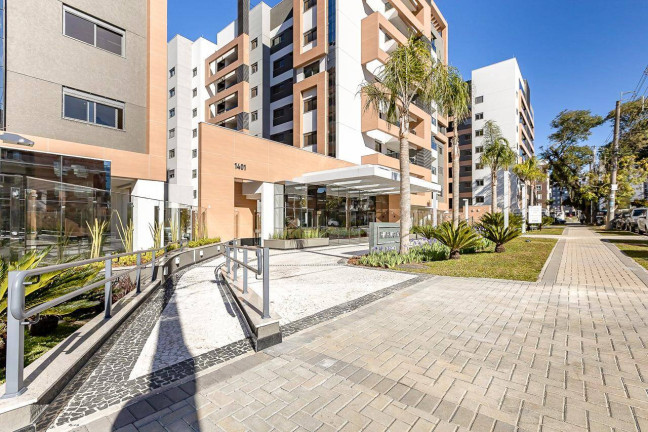 Imagem Apartamento com 2 Quartos à Venda, 91 m² em água Verde - Curitiba