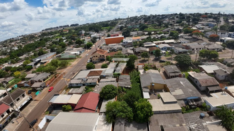 Imagem Casa à Venda, em Periolo - Cascavel Imagem Casa à Venda, em Periolo - Cascavel