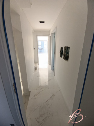 Imagem Sobrado com 3 Quartos à Venda, 172 m² em Dom Bosco - Itajaí