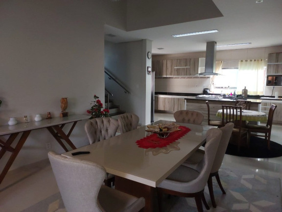 Imagem Casa com 4 Quartos à Venda, 287 m² em Ponta Negra - Manaus
