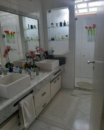 Imagem Casa com 5 Quartos à Venda, 300 m² em Busca Vida (abrantes) - Camaçari