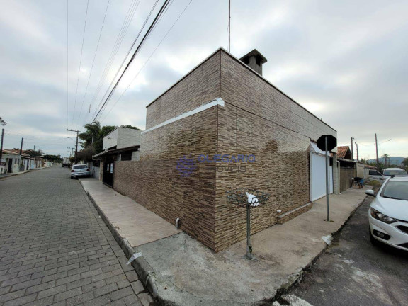 Imagem Casa com 5 Quartos à Venda, 280 m² em Praia De Armação Do Itapocorói - Penha