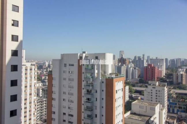 Imagem Apartamento com 2 Quartos à Venda, 70 m² em Cerqueira César - São Paulo