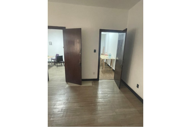 Imagem Imóvel Comercial à Venda, 66 m² em República - São Paulo Imagem Imóvel Comercial à Venda, 66 m² em República - São Paulo