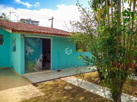 Casa com 3 Quartos para Alugar, 100 m² em Peruíbe