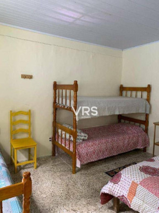 Imagem Casa com 7 Quartos à Venda, 270 m² em Albuquerque - Teresópolis Imagem Casa com 7 Quartos à Venda, 270 m² em Albuquerque - Teresópolis