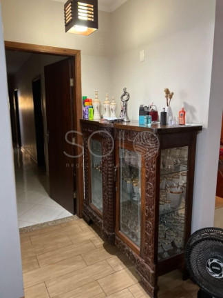 Imagem Sobrado com 4 Quartos à Venda, 350 m² em Centro - Araraquara Imagem Sobrado com 4 Quartos à Venda, 350 m² em Centro - Araraquara