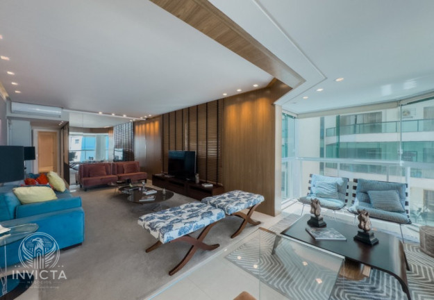 Imagem Apartamento com 3 Quartos à Venda, 156 m² em Centro - Balneário Camboriú Imagem Apartamento com 3 Quartos à Venda, 156 m² em Centro - Balneário Camboriú