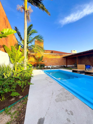 Imagem Casa com 3 Quartos à Venda, 139 m² em Centro - Xangri-lá