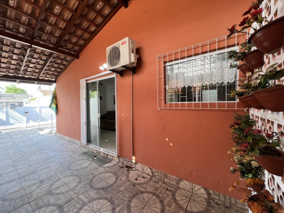 Imagem Casa com 2 Quartos à Venda, 150 m² em São João Do Rio Vermelho - Florianópolis Imagem Casa com 2 Quartos à Venda, 150 m² em São João Do Rio Vermelho - Florianópolis