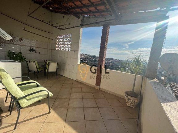 Imagem Casa com 7 Quartos à Venda, 223 m² em Parque Santo Antônio - Jacareí
