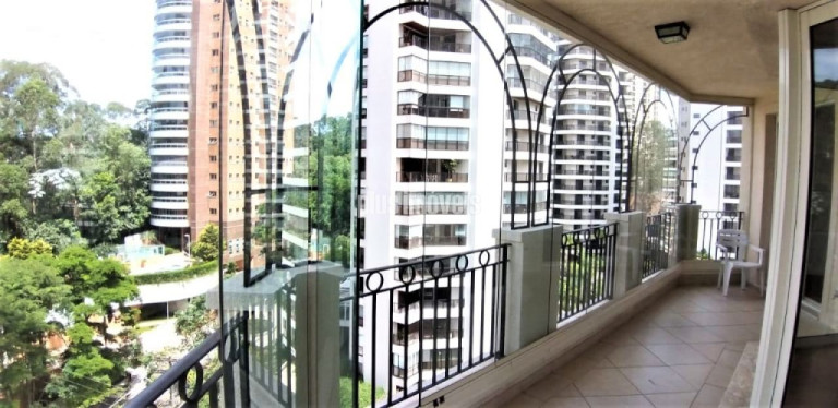 Imagem Apartamento com 4 Quartos à Venda, 261 m² em Panamby - São Paulo Imagem Apartamento com 4 Quartos à Venda, 261 m² em Panamby - São Paulo