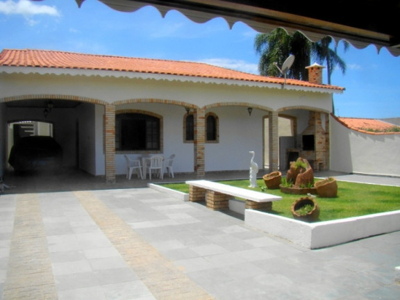 Casa com 3 Quartos à Venda, 360 m² em Cidade Nova Peruíbe - Peruíbe