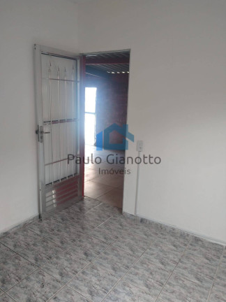 Imagem Casa com 3 Quartos para Alugar, 70 m² em Jardim Araruama - Cotia