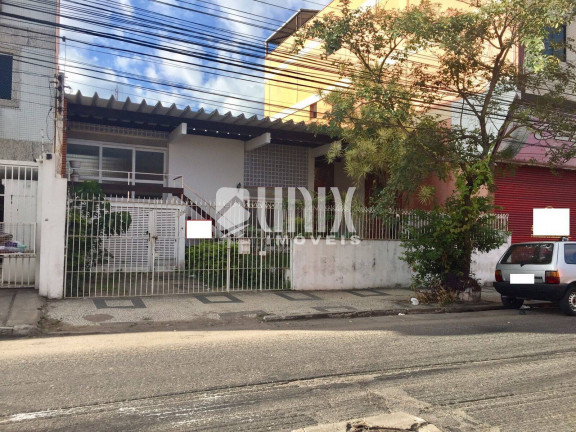 Casa com 4 Quartos à Venda, 432 m² em Centro - Campos Dos Goytacazes